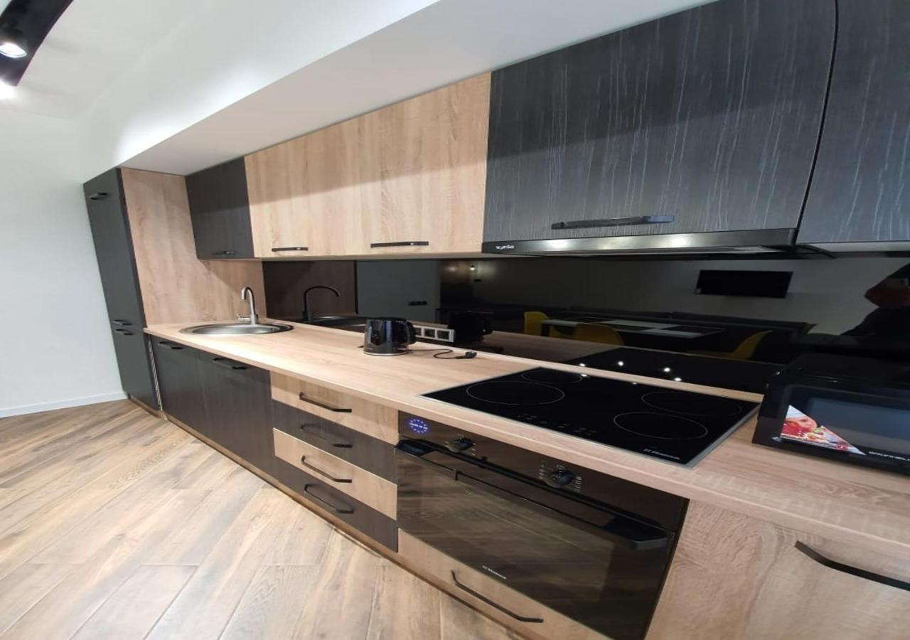New Lux Apartment 2020 Kharkov Ngoại thất bức ảnh