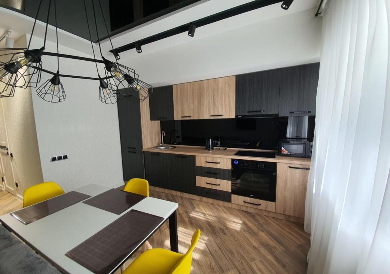 New Lux Apartment 2020 Kharkov Ngoại thất bức ảnh